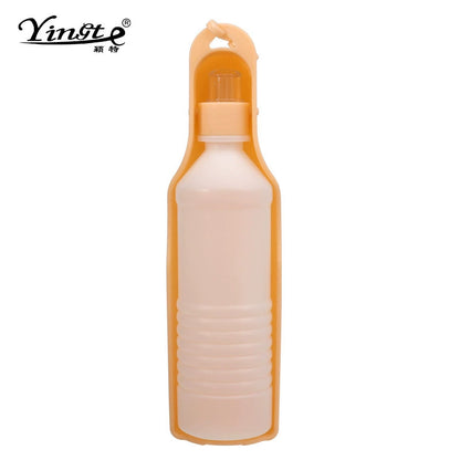 Pet Water Cup Two-In-One Portable Drinking Water Bottle Dog Accompanying Drinking Cup Dog Walking Feeding Water Bottle with Food Storage Tank