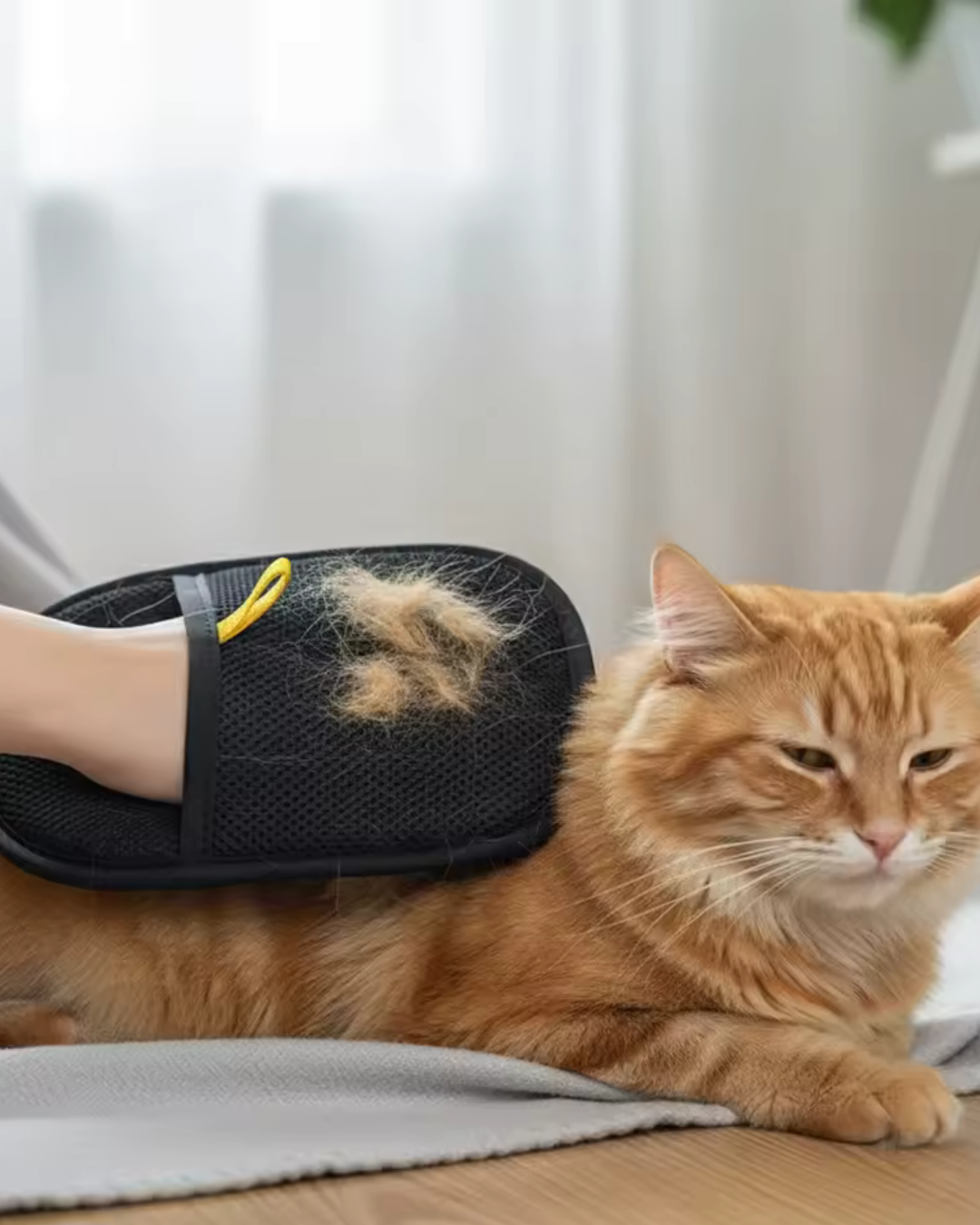 Oakstone FurEase™ Comfort Grooming Gloves